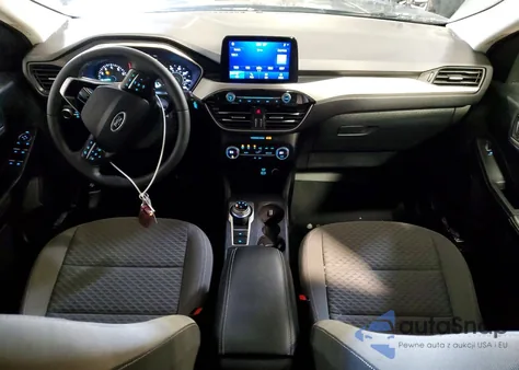 2021 Ford Escape Se z USA, uszkodzony, nr VIN 1FMCU9G65MUB31953